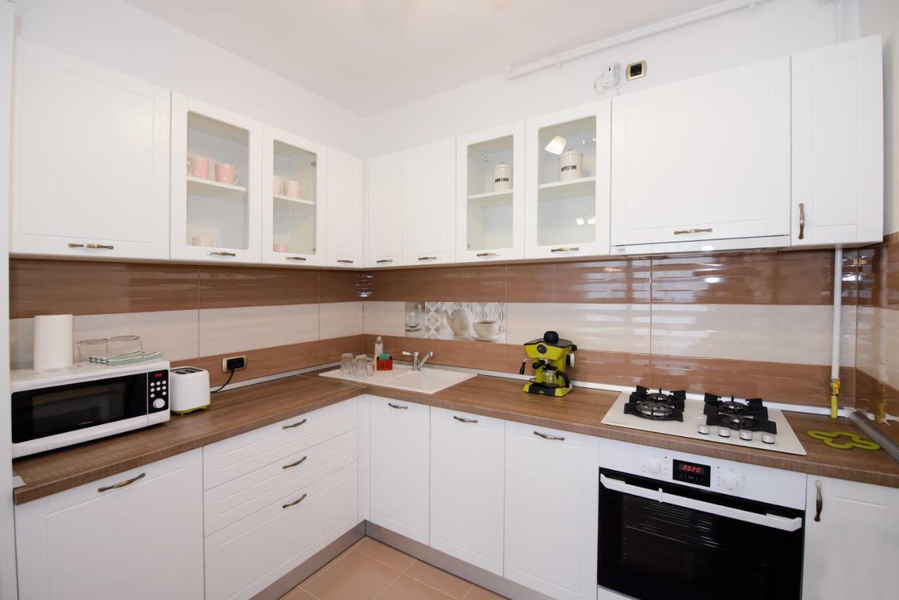 Isaran 3P Apartment Брашов Экстерьер фото